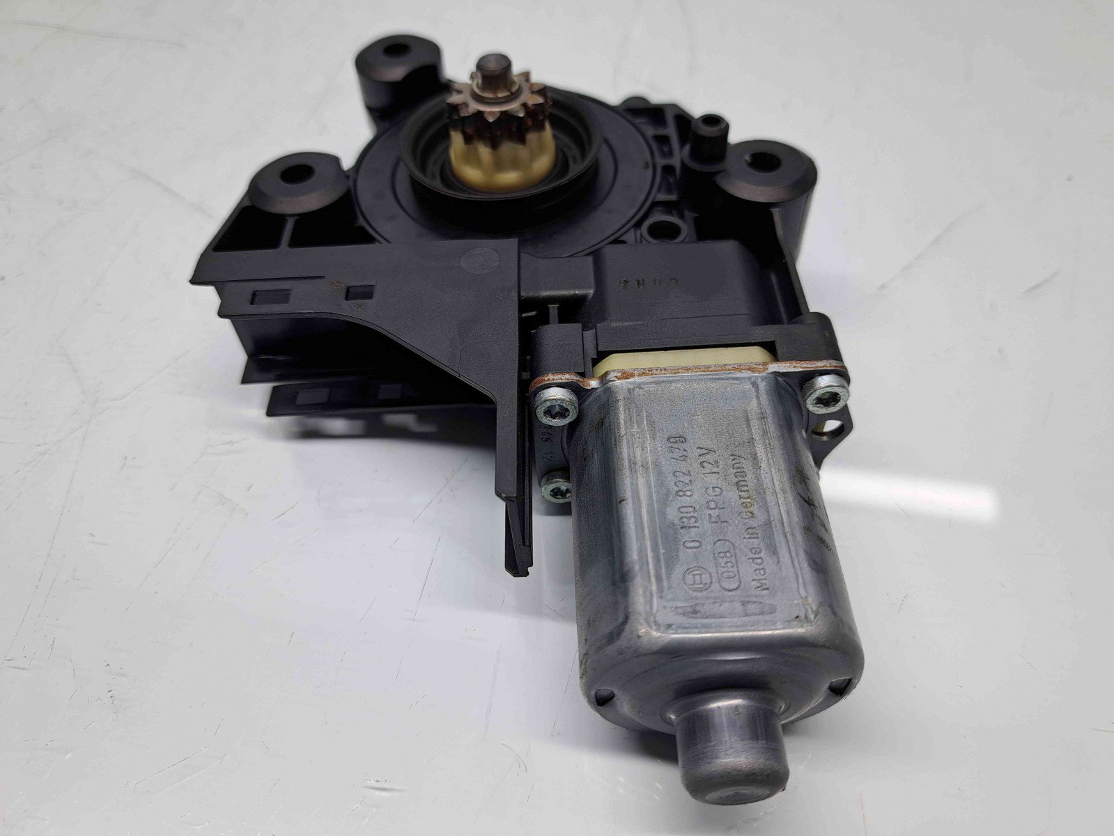 Motoras geam stanga fata Renault Scenic 3 (J95) Facelift [Fabr 2009-2015] 807311805R - imagine 4