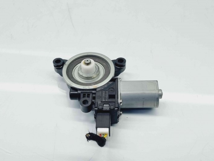 Motoras geam dreapta fata MAZDA 3 Fastback [Fabr 2003-2009] B45C5858X