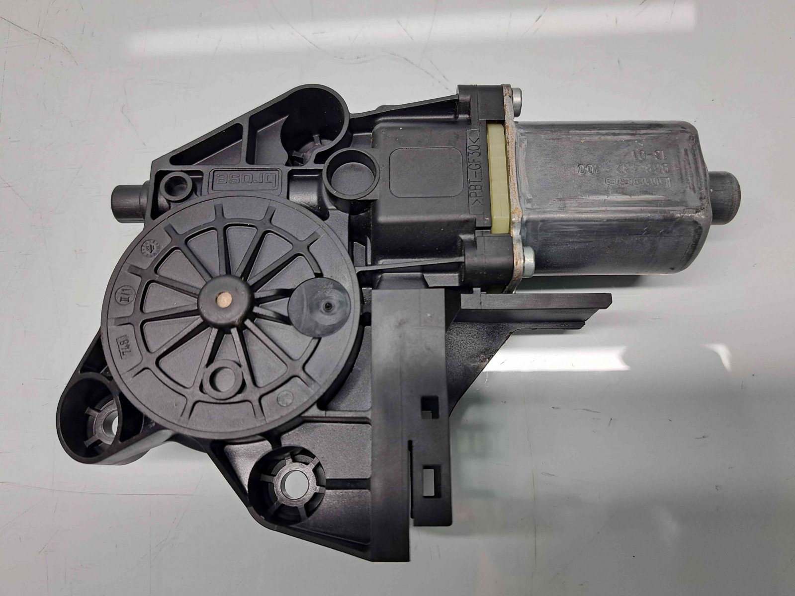 Motoras geam dreapta fata Renault Scenic 3 (J95) Facelift [Fabr 2009-2015] 0130822478 - imagine 1