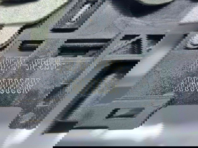 Maner usa stanga spate Renault Scenic 3 (J95) Facelift [Fabr 2009-2015] 806070033R