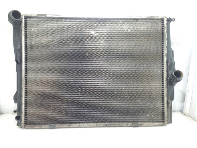 Radiator racire apa BMW 320i E90 2.0 benz OEM 2005-2011