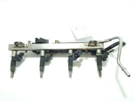 Rampa cu injectoare BMW 320i E90 2.0 benz OEM 2005-2011