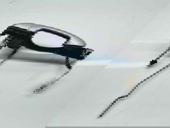 Maner usa dreapta fata MAZDA 3 Fastback [Fabr 2003-2009] Argintiu