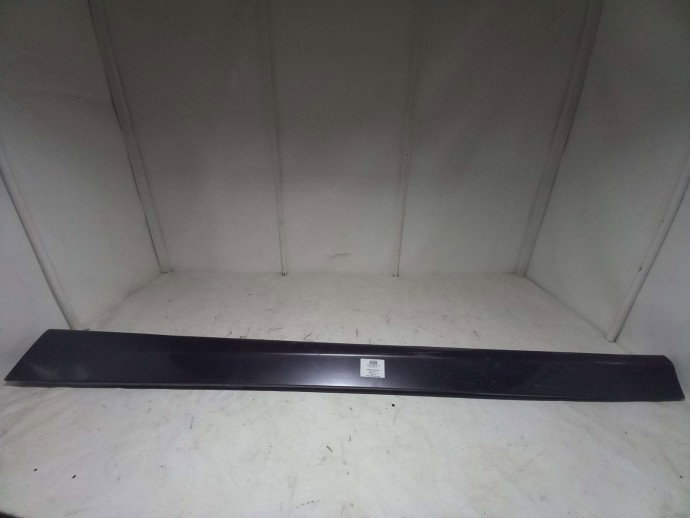 Prag dreapta Bmw E90 2.0 OEM 2005-2011
