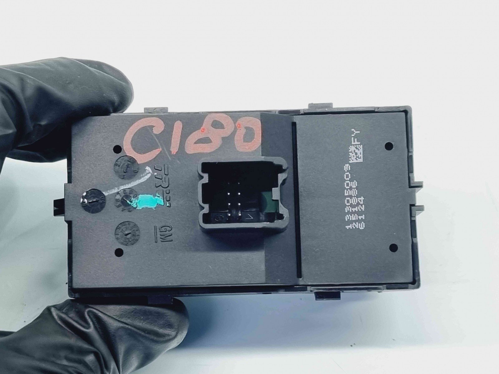 Butoane comanda geamuri sofer Opel Mokka [Fabr 2012-2019] 13305009 - imagine 2