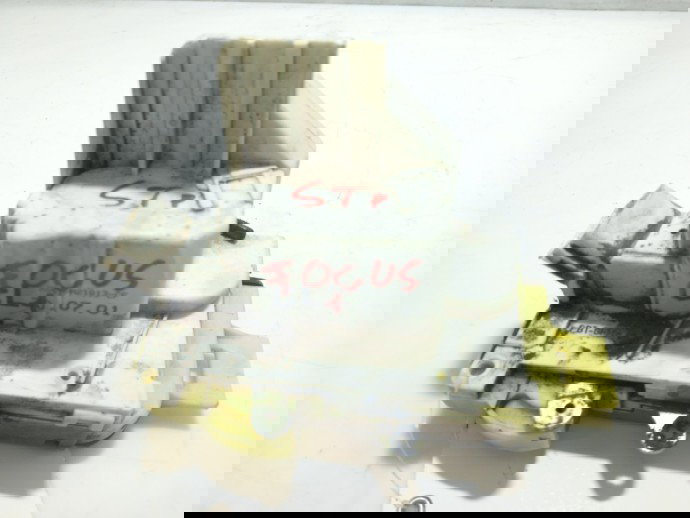 Broasca usa stanga fata Ford Focus 1 1.8 XS41A21813CF 1998-2005