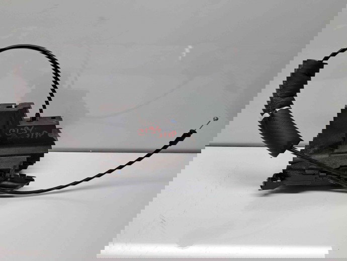 Broasca usa stanga spate Renault Scenic 3 (J95) Facelift [Fabr 2009-2015] 825030005R