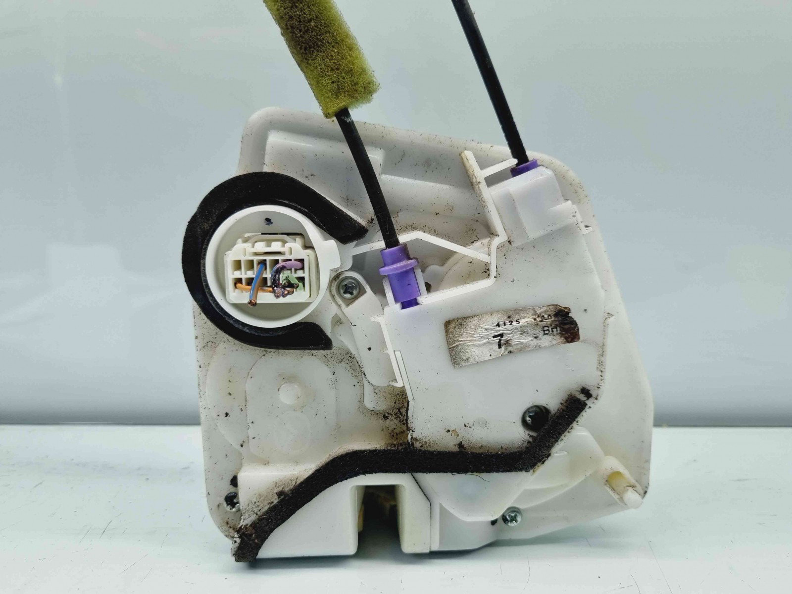 Broasca usa stanga spate MAZDA 3 Fastback [Fabr 2003-2009] OEM - imagine 3