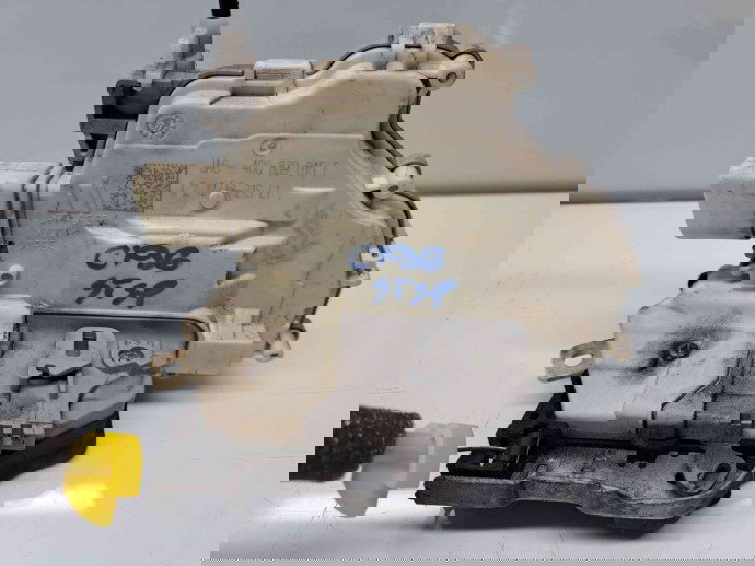 Broasca usa stanga spate Audi A4 (8W2, B9) [Fabr 2015-2023] 4G0839015F