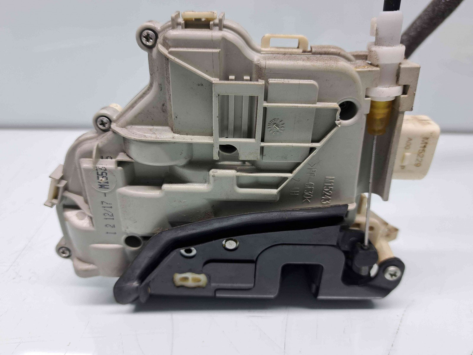 Broasca usa stanga spate Audi A4 (8W2, B9) [Fabr 2015-2023] 4G0839015F - imagine 4