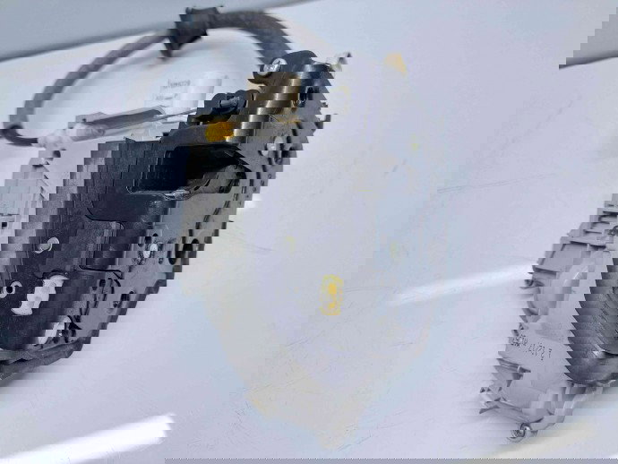 Broasca usa stanga spate Audi A4 (8W2, B9) [Fabr 2015-2023] 4G0839015F