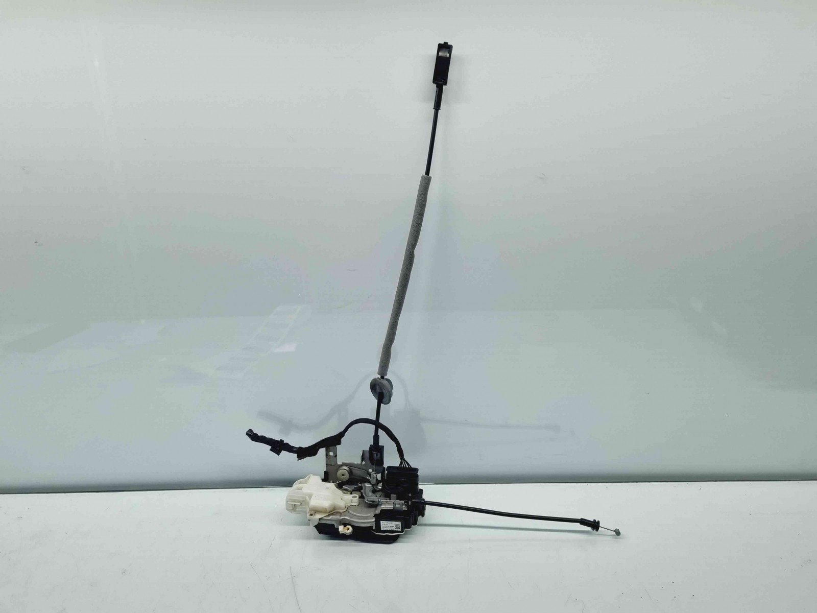 Broasca usa stanga fata Volvo V40 Rdesign [Fabr 2013-2019] 31391824 - imagine 1