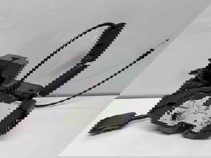 Broasca usa dreapta spate Renault Scenic 3 (J95) Facelift [Fabr 2009-2015] 825020005R