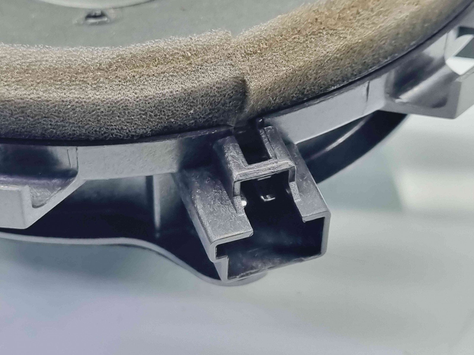 Boxa stanga spate Volvo V40 Rdesign [Fabr 2013-2019] 30657445 - imagine 2