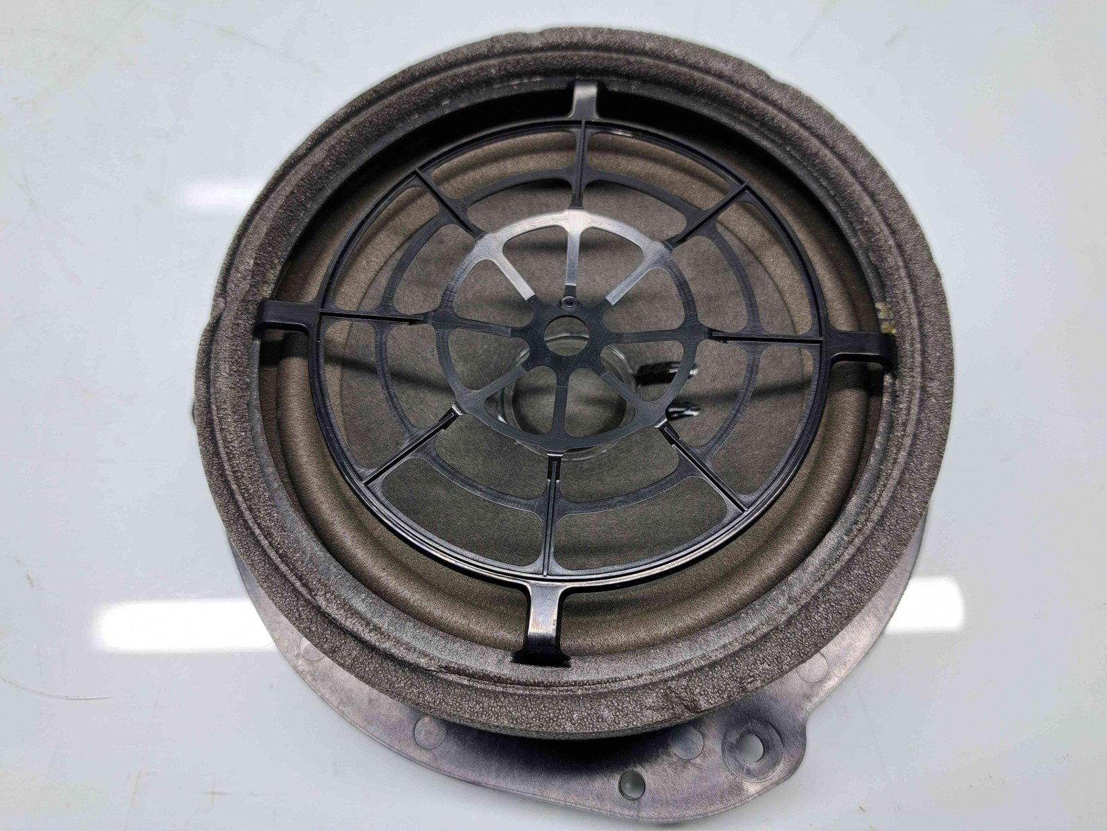 Boxa dreapta spate Audi A4 (8W2, B9) [Fabr 2015-2023] 8W5035411 - imagine 1