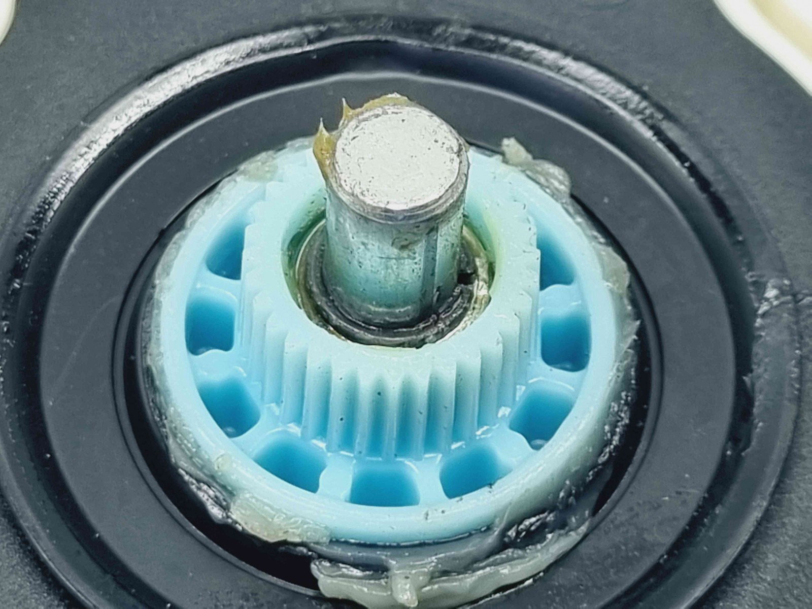 Motoras geam dreapta spate Audi A4 (8K2, B8.5) Facelift [Fabr 2008-2015] 8K0959812A - imagine 2