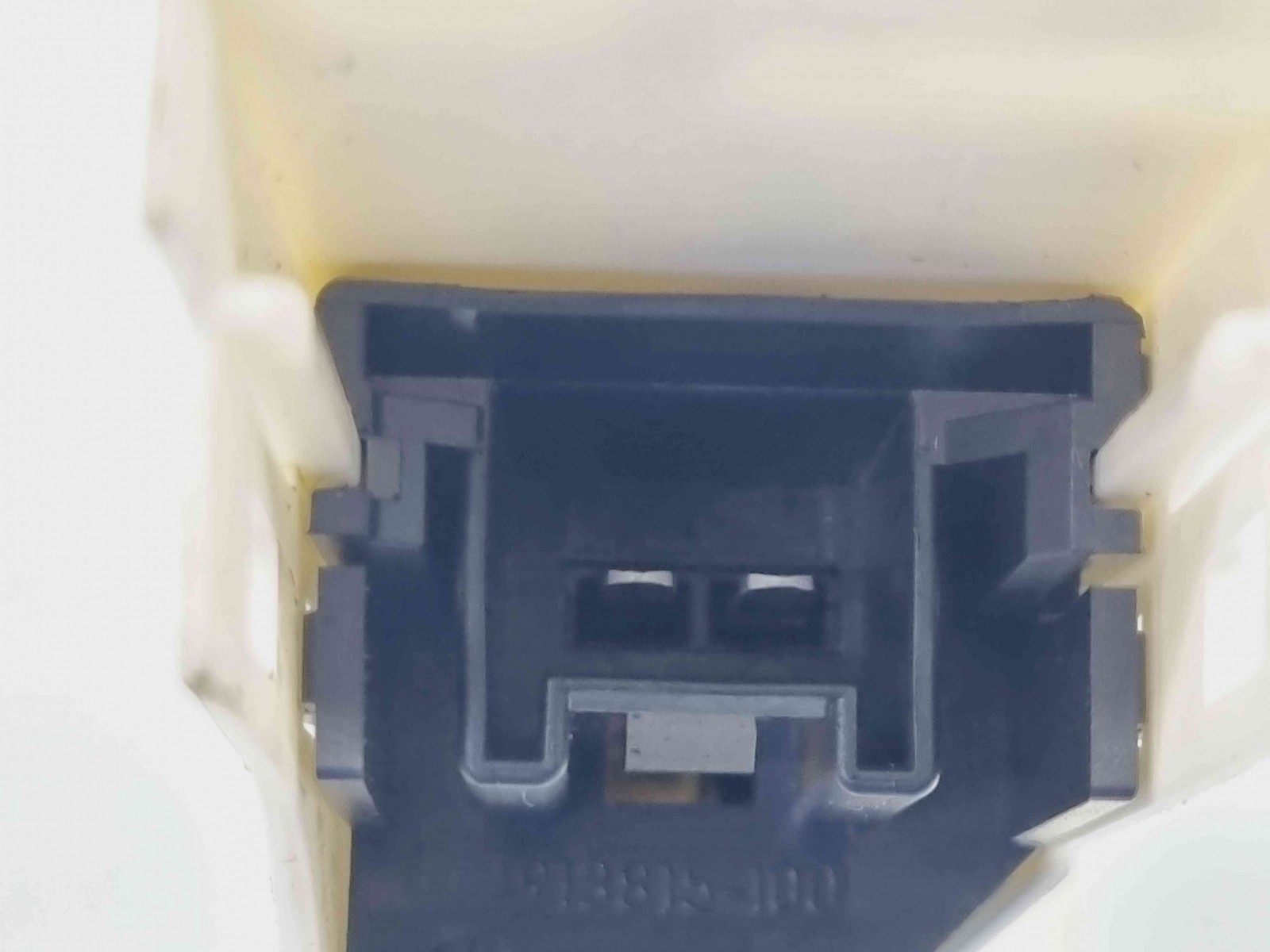 Motoras geam dreapta fata Audi A4 (8K2, B8.5) Facelift [Fabr 2008-2015] 8K0959802A - imagine 3