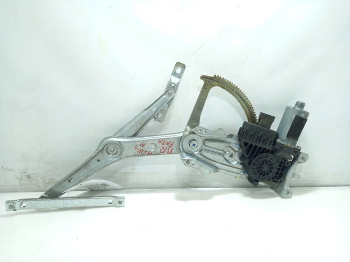 Macara cu motoras dreapta spate Opel Astra H 1.6 13100418 2004-2009