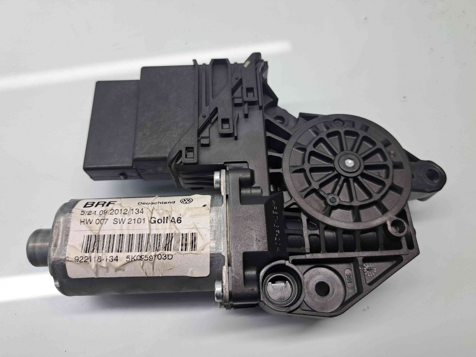 Motoras geam stanga spate Volkswagen Golf 6 (5K1) GTD [Fabr 2009-2013] 5K0959703D n 5K0959794