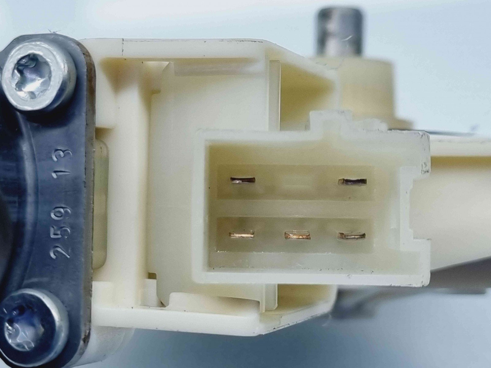 Motoras geam dreapta spate Mercedes Clasa E (W212) Facelift [Fabr 2009-2016] A2048200642 - imagine 3