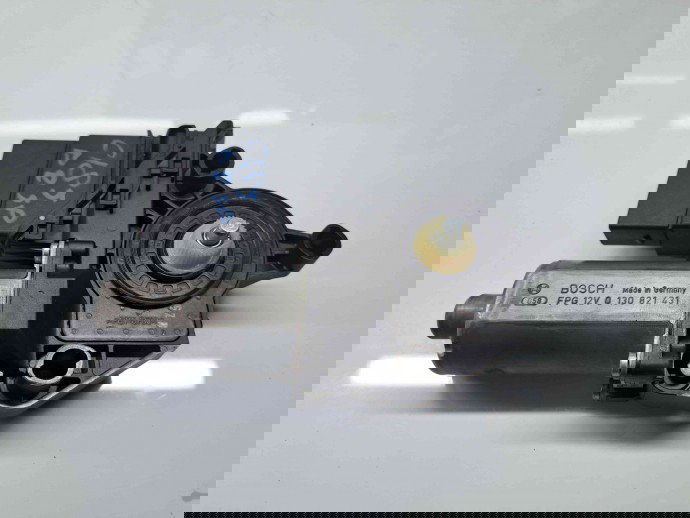 Motoras geam dreapta spate Volkswagen Golf 6 (5K1) GTD [Fabr 2009-2013] 5K0959704D | 5K0959795