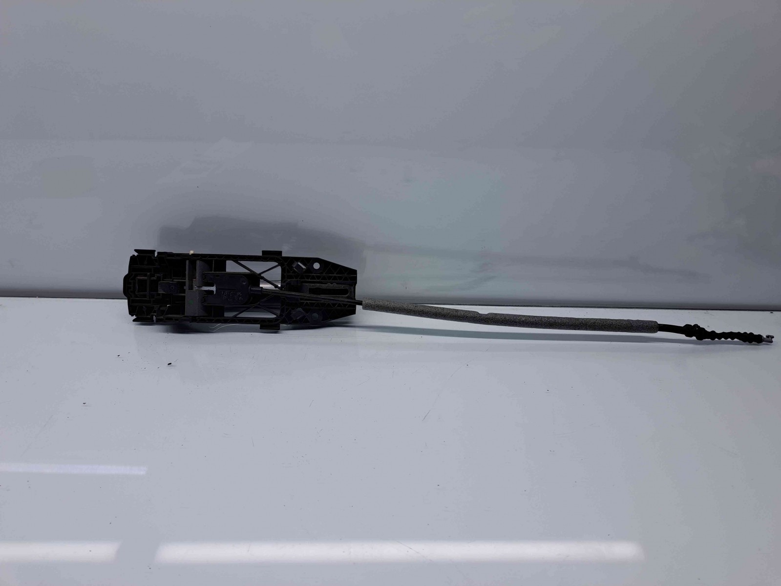 Maner usa stanga spate Volkswagen Golf 6 (5K1) GTD [Fabr 2009-2013] LA7T - imagine 2