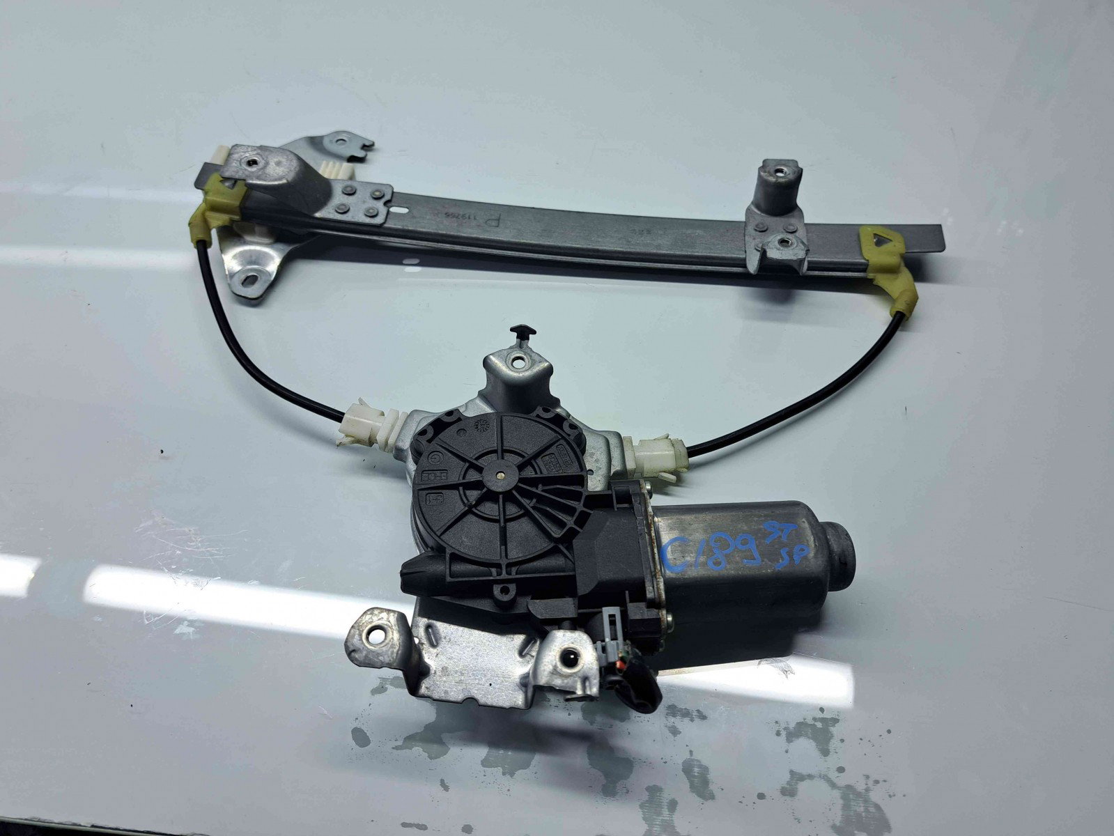 Macara electrica geam stanga spate Nissan Qashqai Facelift (2) [Fabr 2009-2013] OEM - imagine 1