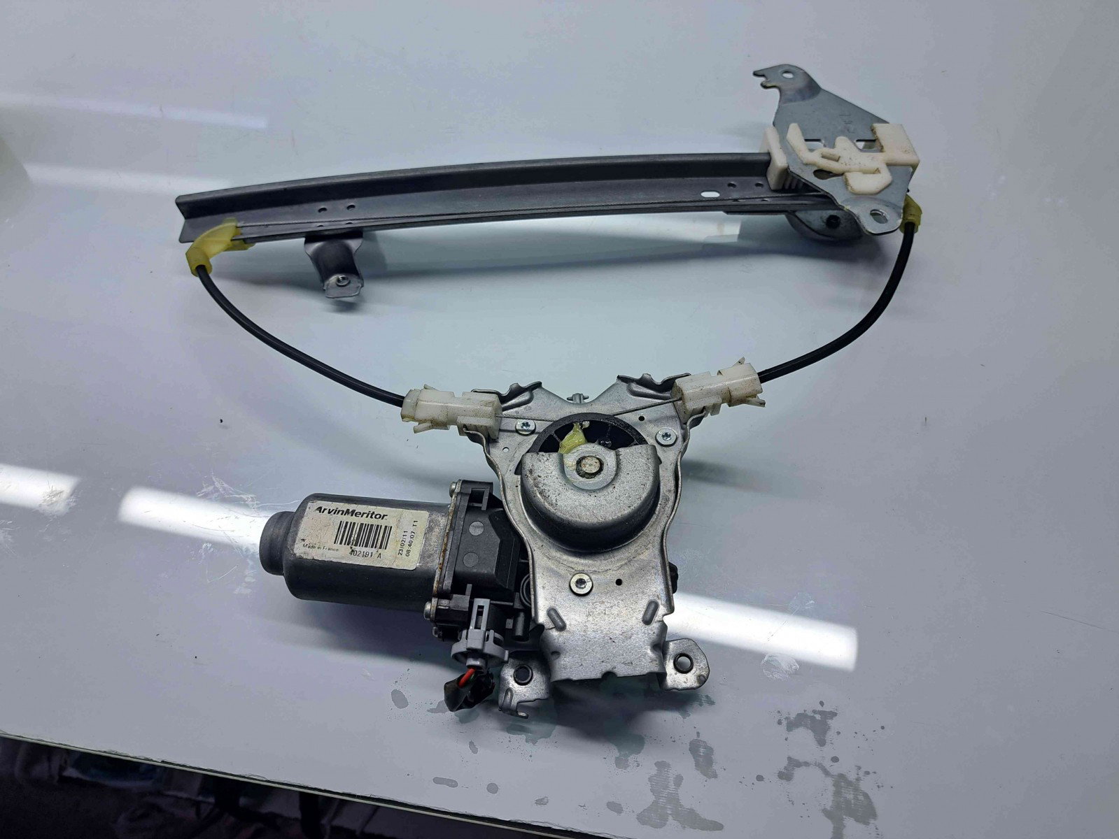 Macara electrica geam stanga spate Nissan Qashqai Facelift (2) [Fabr 2009-2013] OEM - imagine 2