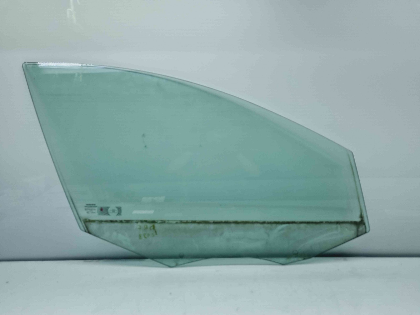 Geam usa dreapta fata Volvo XC60 [Fabr 2008-2017] OEM - imagine 1