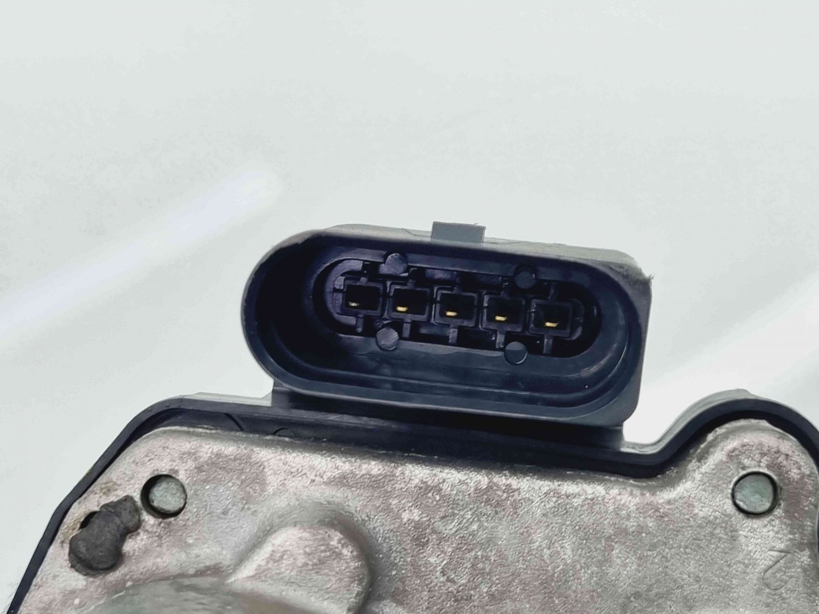 Supapa EGR Audi A4 (8K2, B8.5) Facelift [Fabr 2008-2015] 04L128063P 2.0 TDI CNHC 120KW / 163CP 2.0 TDI CNHC 120KW / 163CP - imagine 3