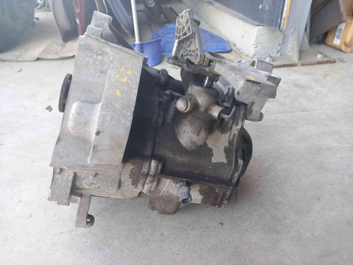 Cutie viteze 5 trepte JHU Seat Leon 1.4 BXW 02T301103AC 2005-2011
