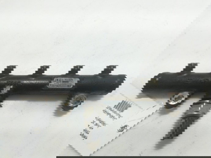 Rampa injectoare Peugeot 407 2.0 HDI 9654726280 2004-2010