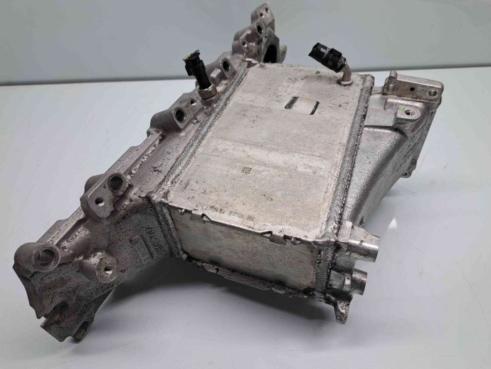 Radiator intercooler Audi A4 (8W2, B9) [Fabr 2015-2023] 04L129766A 2.0 TDI DETA 140KW / 190CP 2.0 TDI DETA 140KW / 190CP