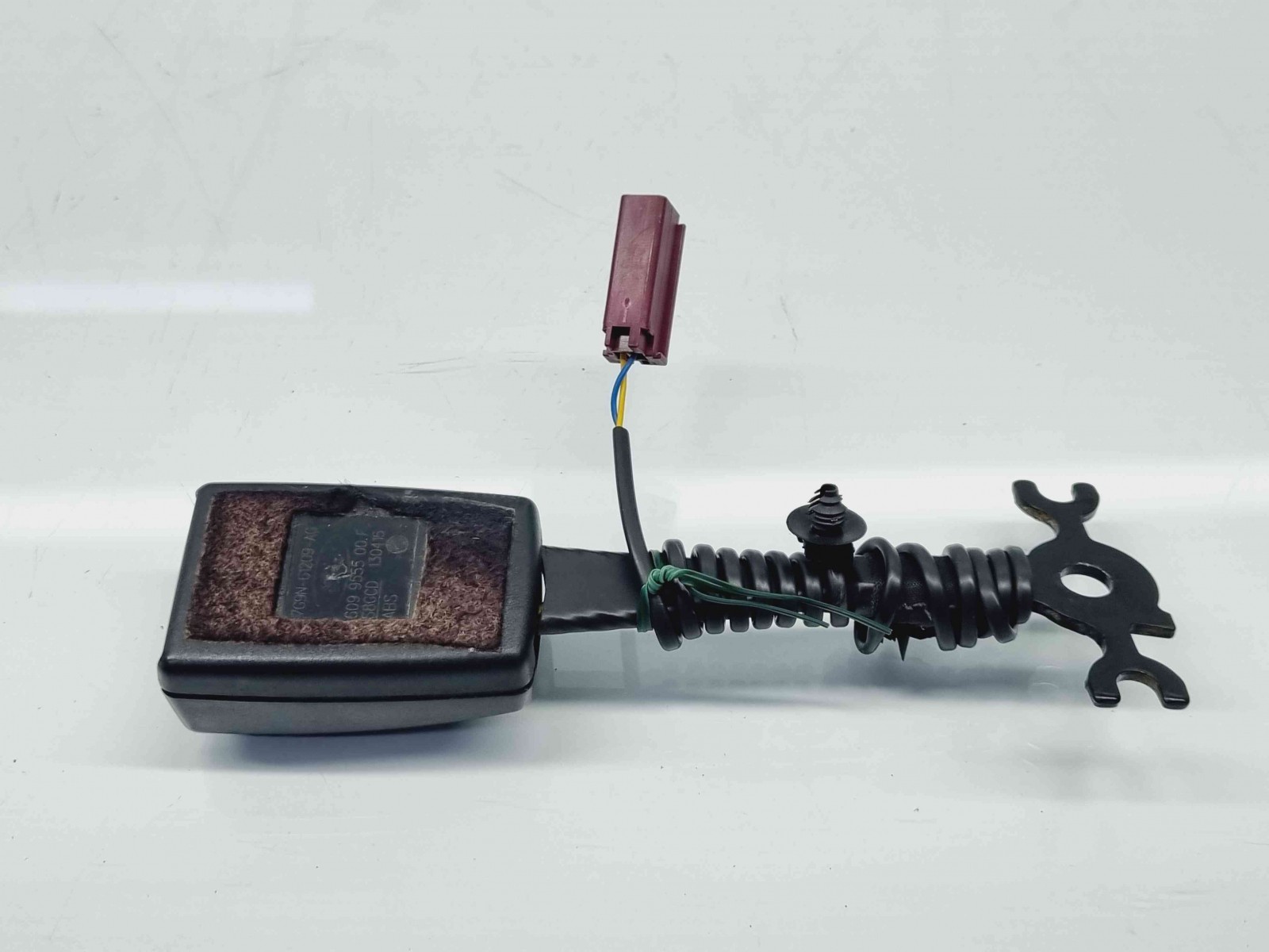 Capsa centura dreapta fata Ford Mondeo 4 Sedan Facelift [Fabr 2007-2015] 7G9N-61209-AG - imagine 1