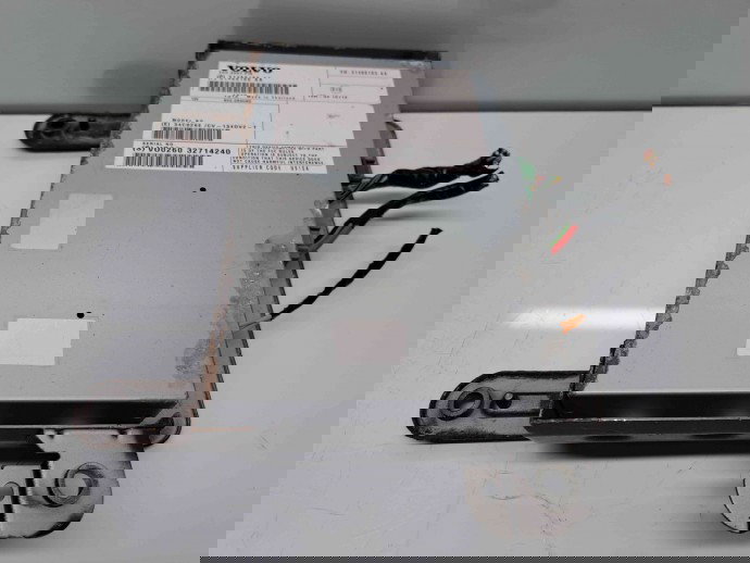  Amplificator audio Volvo V40 Rdesign [Fabr 2013-2019] VO026032714240