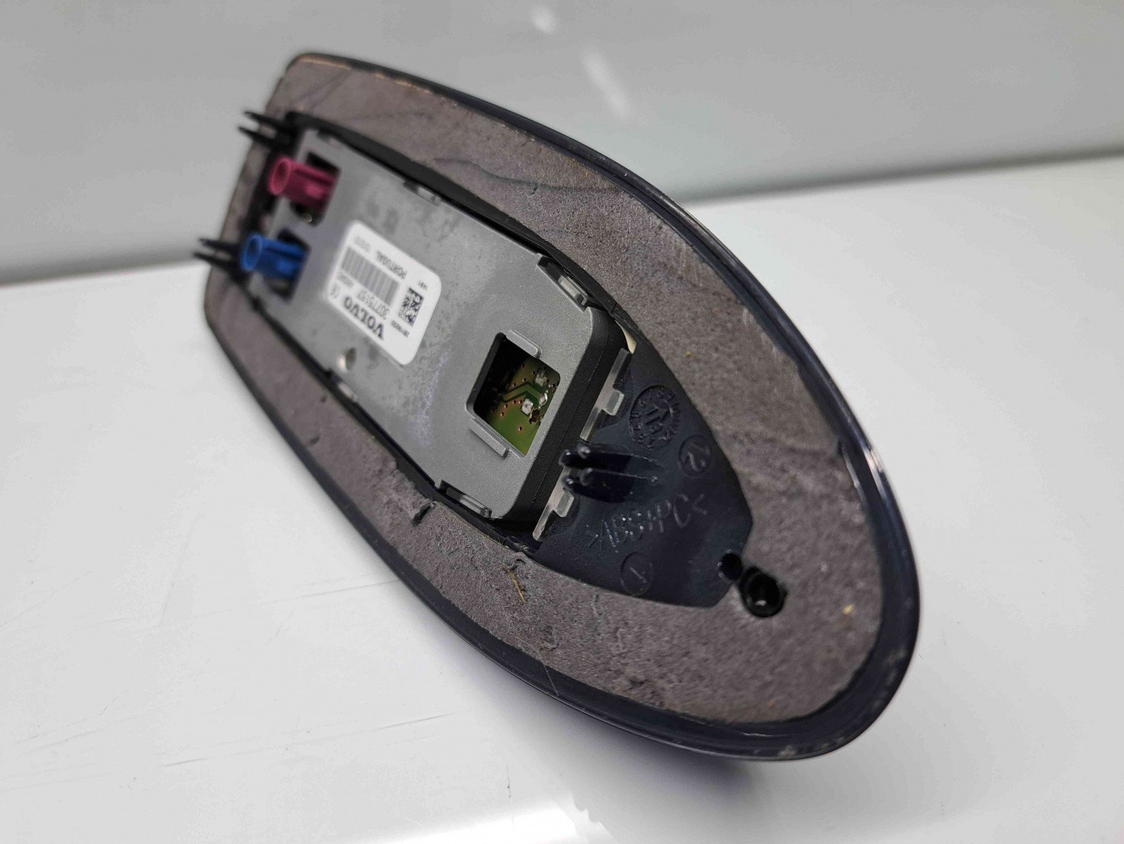 Antena Volvo V40 Rdesign [Fabr 2013-2019] 30775157 - imagine 4