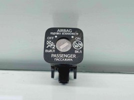  Buton ON/OFF airbag Toyota Corolla IX Sedan (ZRE1) [Fabr 2013-2019] OEM