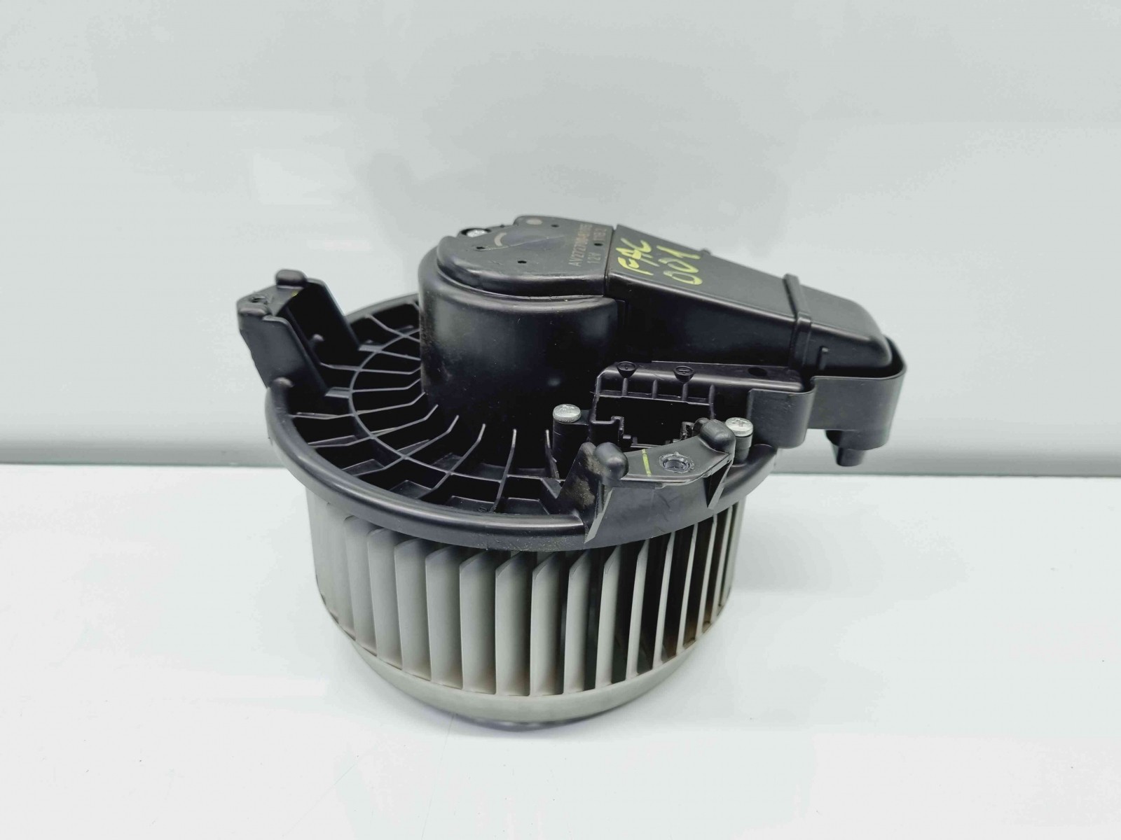 Aeroterma bord Toyota Corolla IX Sedan (ZRE1) [Fabr 2013-2019] AV272700-8105 - imagine 1