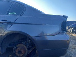 Aripa stanga spate BMW 320i E90 2.0 OEM 2005-2011
