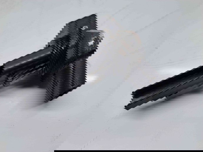 Senzor debitmetru aer Toyota Corolla IX Sedan (ZRE1) [Fabr 2013-2019] 22204-0V020 1.6 Benz 1ZRFAE 97KW / 132CP 1.6 Benz 1ZRFAE 97KW / 132CP