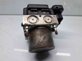 Pompa ABS Toyota Corolla IX Sedan (ZRE1) [Fabr 2013-2019] 2265106455 1.6 Benz 1ZRFAE 97KW / 132CP 1.6 Benz 1ZRFAE 97KW / 132CP