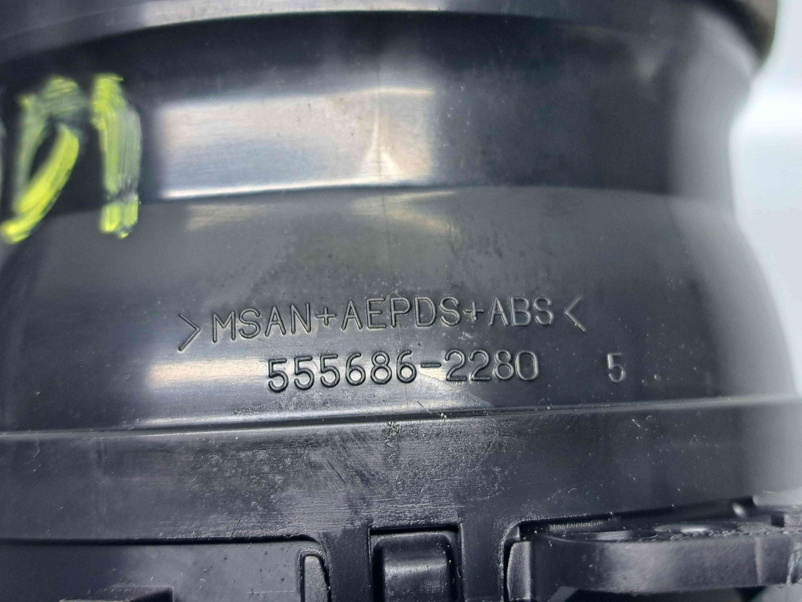 Grila aerisire dreapta Toyota Corolla IX Sedan (ZRE1) [Fabr 2013-2019] 555686-2280 - imagine 2