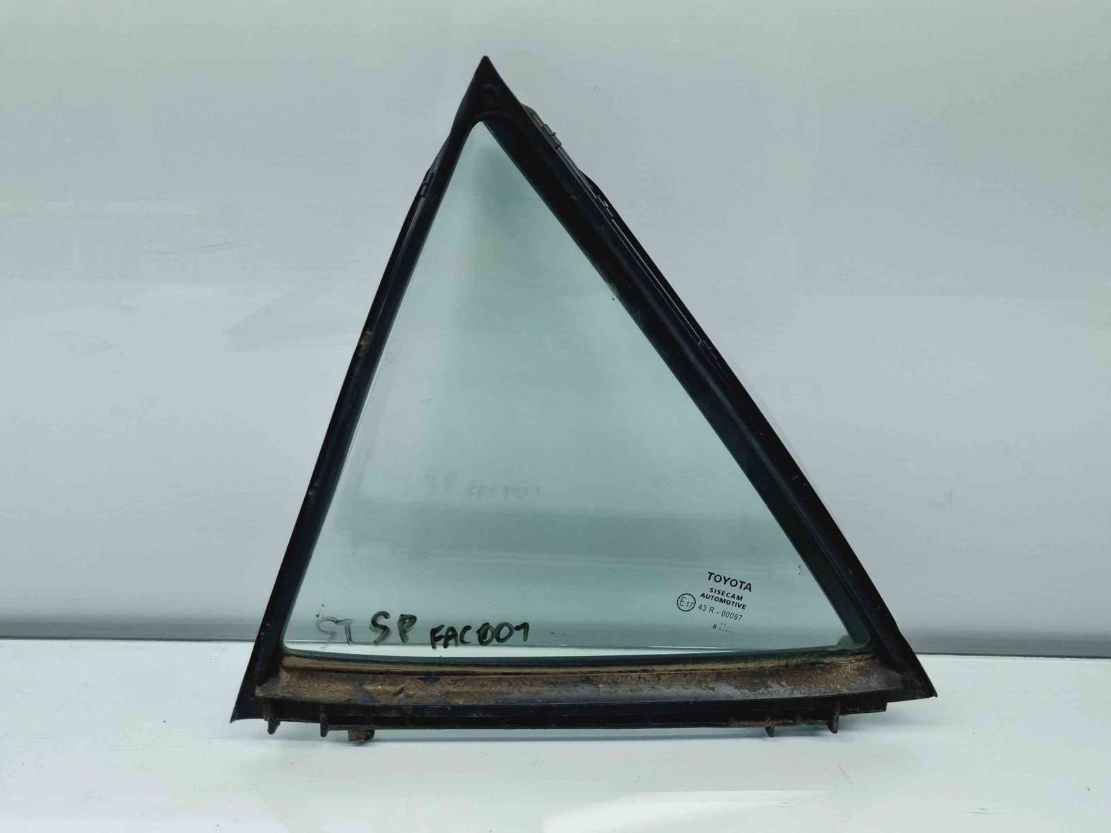 Geam fix usa stanga spate Toyota Corolla IX Sedan (ZRE1) [Fabr 2013-2019] OEM - imagine 1