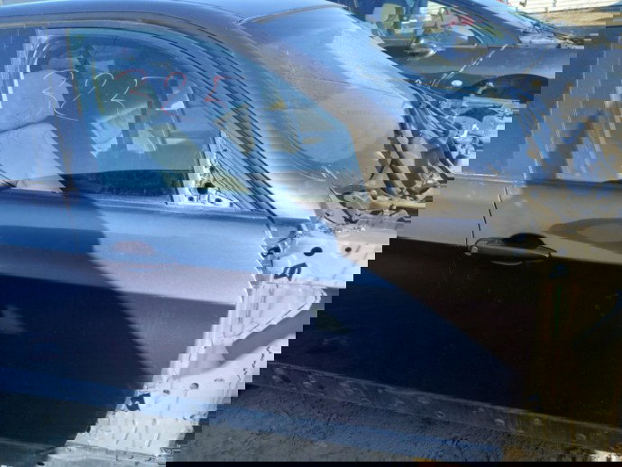 Usa dreapta fata BMW 320i E90 2.0 OEM 2005-2011