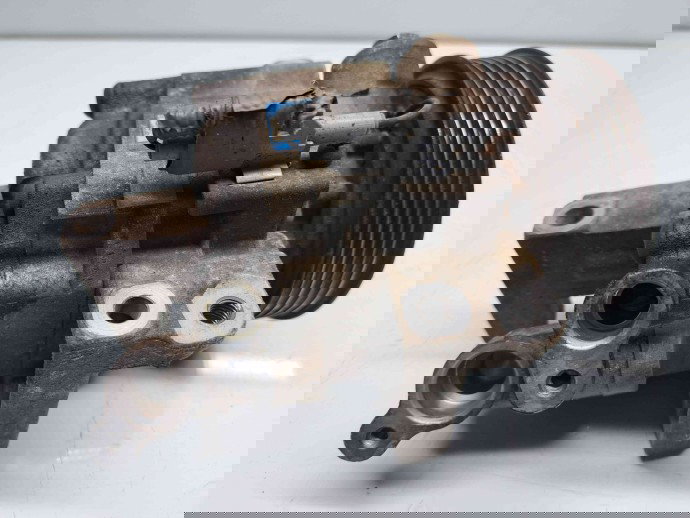 Compresor clima Toyota Aygo [Fabr 2005-2014] 506021 7372 1.0 Benz 1KRFE 50KW / 60CP 1.0 Benz 1KRFE 50KW / 60CP