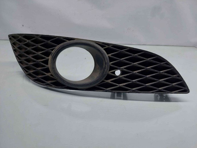 Grila proiector dreapta Opel Astra H Combi [Fabr 2004-2009] 13225765