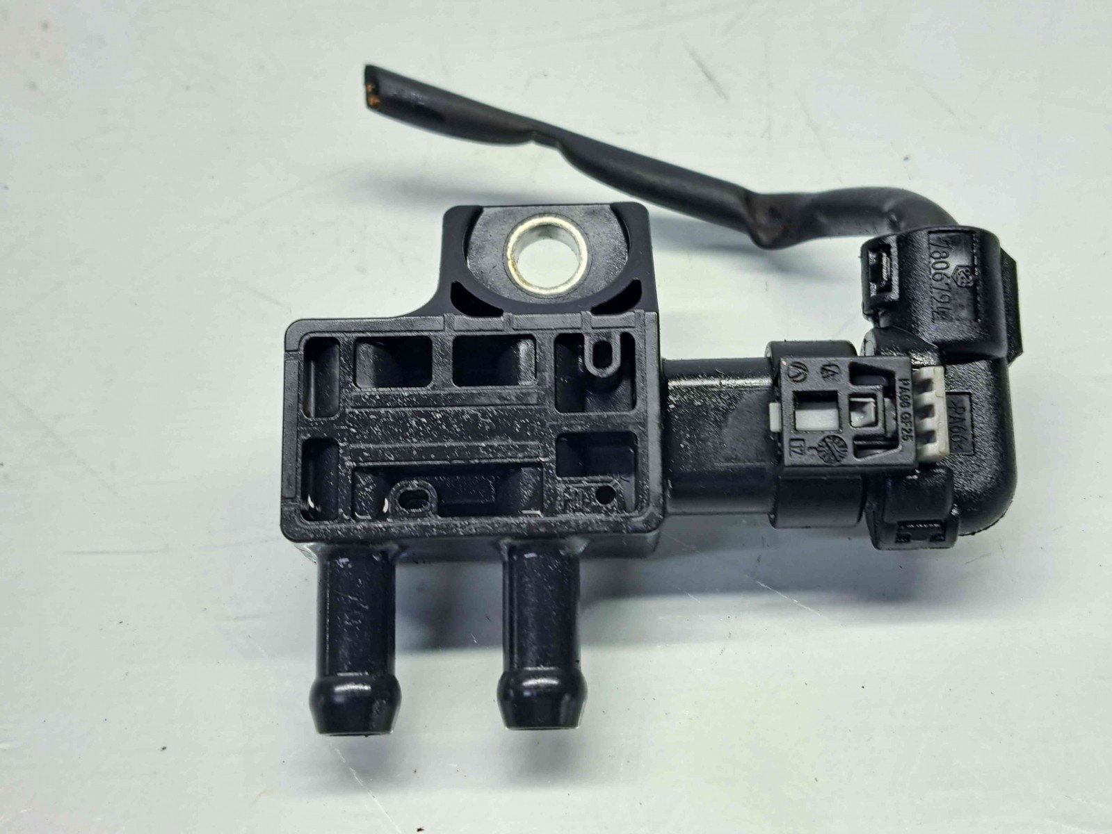 Senzor presiune Bmw 1(F20, F21) [Fabr 2011-2017] Facelift 8570686 - imagine 2