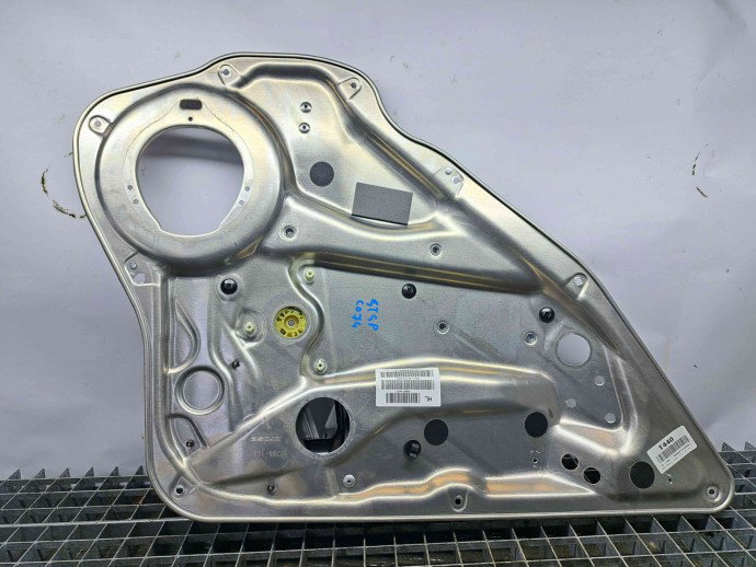 Macara electrica geam stanga spate Mercedes Clasa C (W204) [Fabr 2007-2014] A2047330708