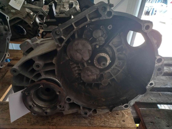 Cutie viteze 6  trepte KDN Skoda Octavia 2 2.0 BKD 2004-2013
