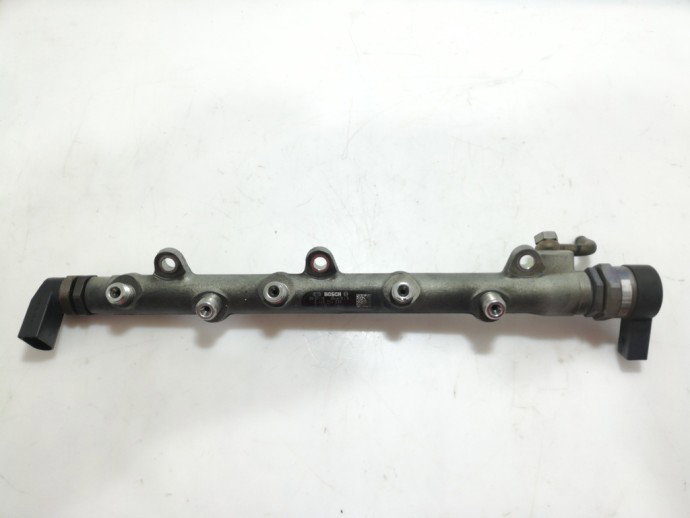 Rampa injectoare BMW 320 E90 2.0 M47 7787164 2005-2011